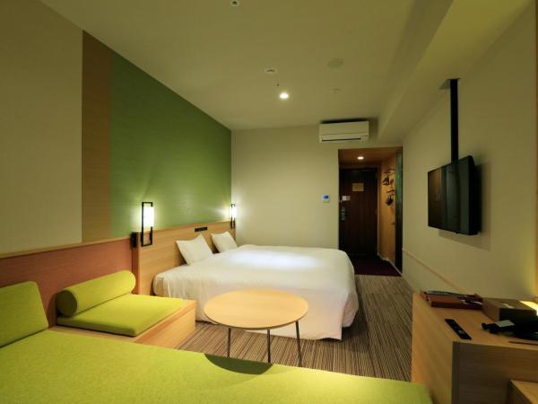 THE SINGULARI HOTEL & SKYSPA at UNIVERSAL STUDIOS JAPAN : photo 4 de la chambre chambre lit king-size supérieure avec canapé-lit - Étage supérieur - non-fumeurs - vue sur fleuve