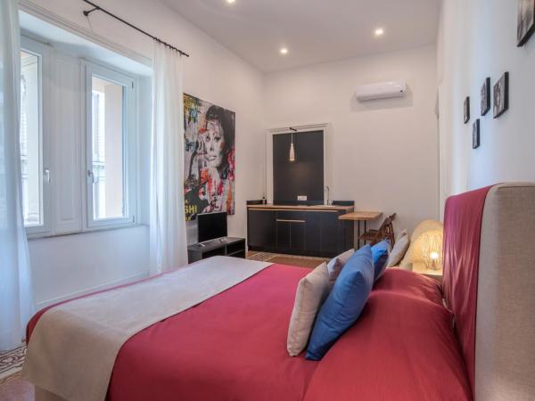 Napoliamo Guest House : photo 2 de la chambre chambre triple