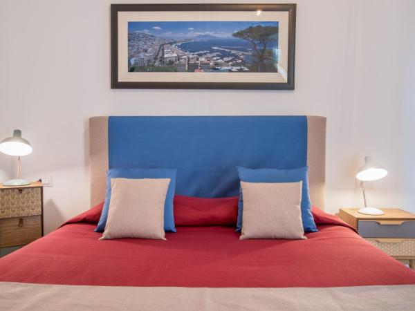 Napoliamo Guest House : photo 8 de la chambre chambre double