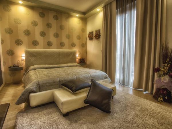 La Grotta Hotel : photo 3 de la chambre chambre double supérieure avec balcon