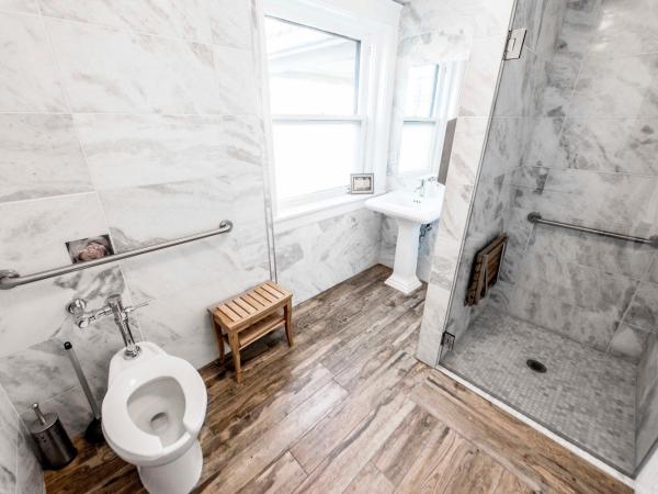 Ember Hostel : photo 7 de la chambre lit dans dortoir mixte de 6 lits