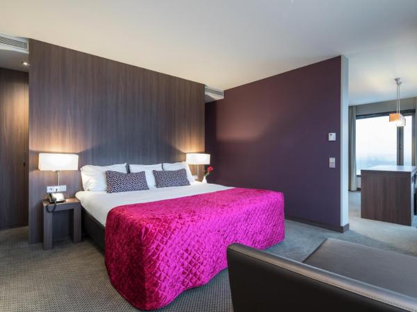 Van der Valk Hotel Düsseldorf : photo 4 de la chambre suite familiale