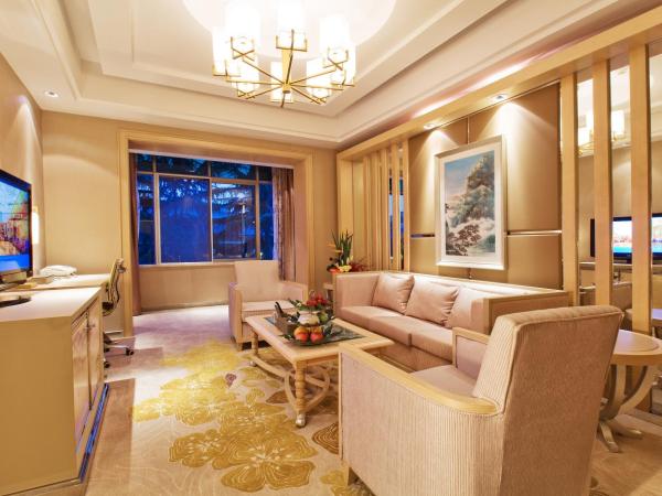 Chengdu Wangjiang Hotel : photo 2 de la chambre suite deluxe
