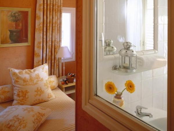 Hôtel Bonaparte : photo 3 de la chambre chambre classique