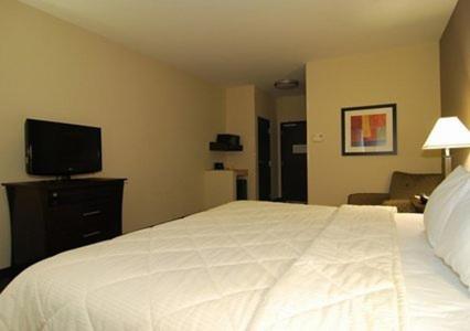 Comfort Inn & Suites Oklahoma City West - I-40 : photo 3 de la chambre chambre lit queen-size - non-fumeurs