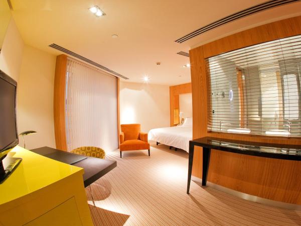 Hotel Alfonso : photo 7 de la chambre chambre double ou lits jumeaux avec coin salon