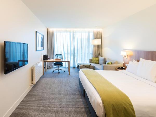 Commodore Airport Hotel Christchurch : photo 4 de la chambre chambre lit king-size - Étage affaires