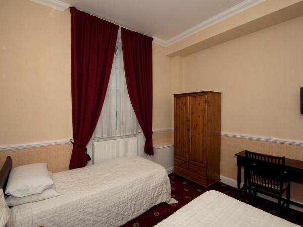 Balmoral House Hotel : photo 1 de la chambre chambre double ou lits jumeaux