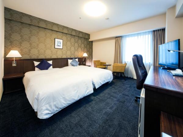 Daiwa Roynet Hotel Kobe Sannomiya : photo 1 de la chambre chambre lits jumeaux hollywood - non-fumeurs