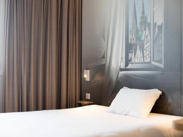 B&B HOTEL CHARTRES Oceane : photo 1 de la chambre chambre double