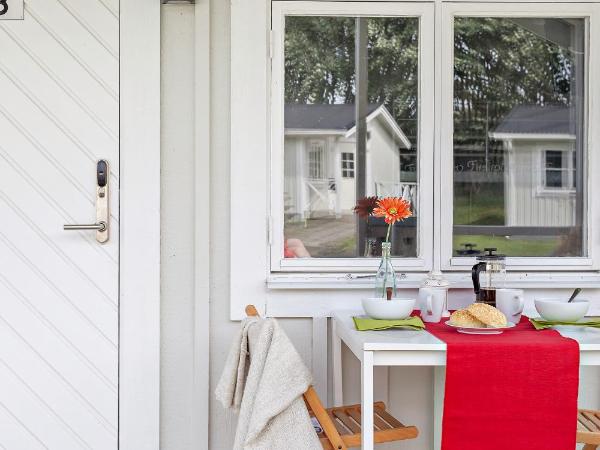 First Camp Sibbarp-Malmö : photo 3 de la chambre gîte (4 adultes)