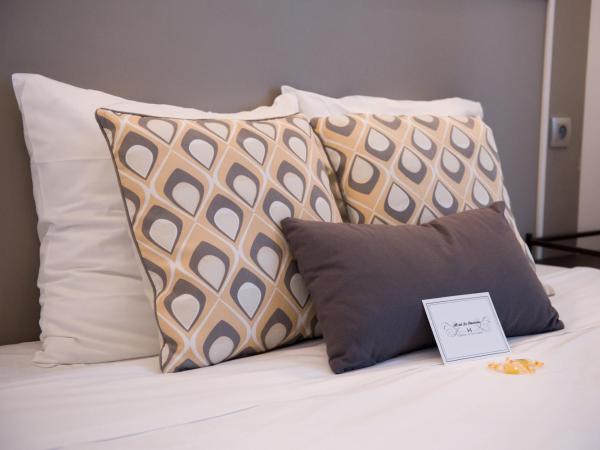 Hôtel Le Stanislas : photo 3 de la chambre chambre lit king-size