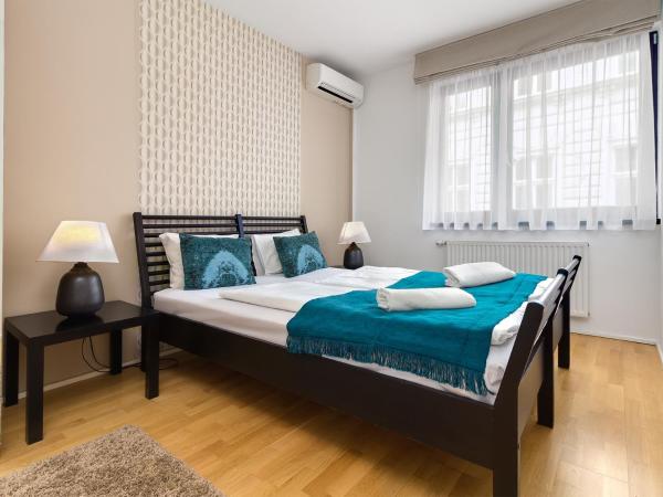 Quality Point Apartments : photo 7 de la chambre appartement 2 chambres avec balcon