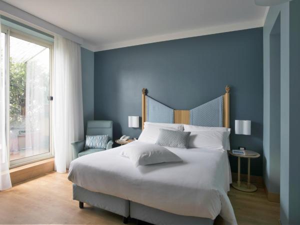 Hotel Spadari Al Duomo : photo 3 de la chambre chambre double deluxe avec balcon