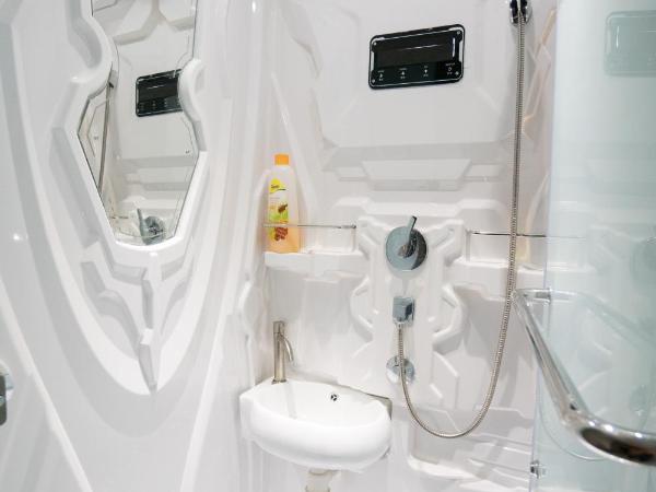 Seaview Capsule Hotel : photo 2 de la chambre chambre simple deluxe