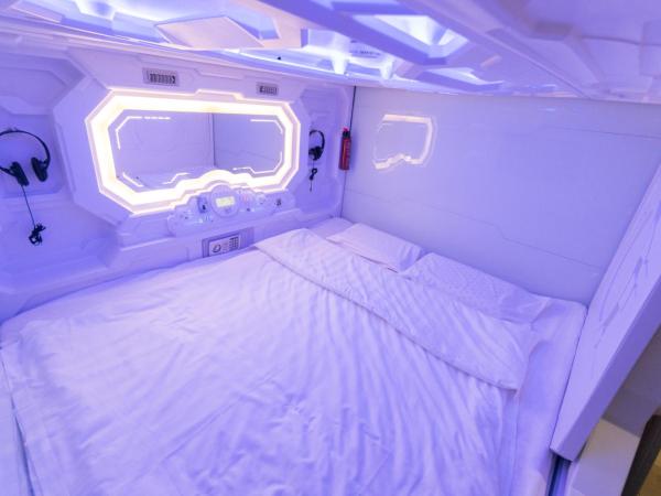 Seaview Capsule Hotel : photo 7 de la chambre chambre simple deluxe