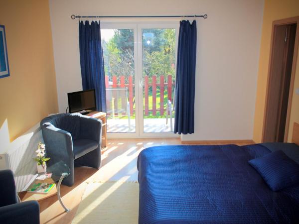 Ubytovani Nikol : photo 1 de la chambre chambre double ou lits jumeaux