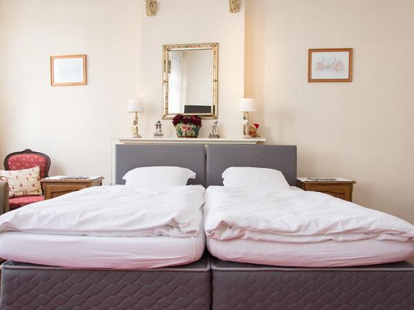 Huis Sint-Andriescruyse : photo 2 de la chambre chambre double avec toilettes communes