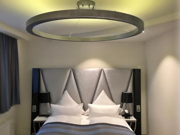 Mercure Hotel Kaiserhof City Center : photo 3 de la chambre chambre double supérieure
