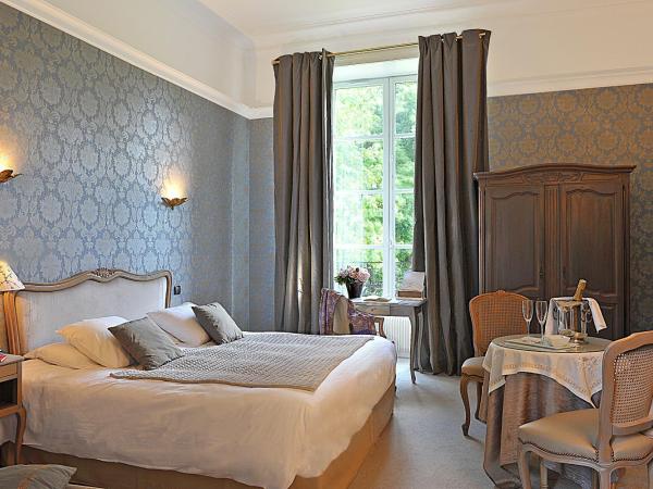 Chteau de Bellefontaine - Teritoria : photo 3 de la chambre chambre double ou lits jumeaux de luxe