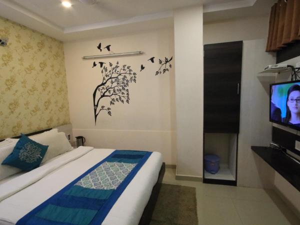 Shree Akshar Restaurant and Hotel : photo 2 de la chambre chambre double deluxe - réservée aux indiens