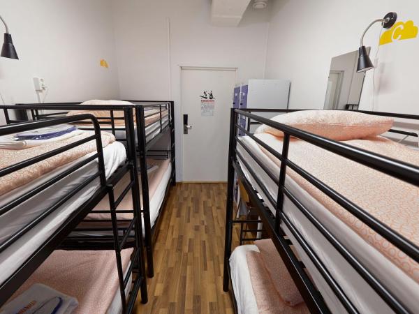 CheapSleep Hostel Helsinki : photo 4 de la chambre lit dans dortoir mixte de 6 lits