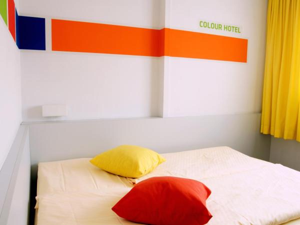 Colour Hotel : photo 3 de la chambre chambre double standard