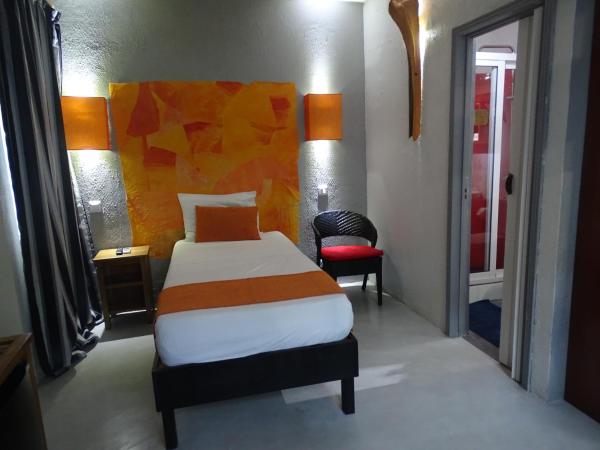 La Tonnelle Guest House : photo 1 de la chambre chambre simple