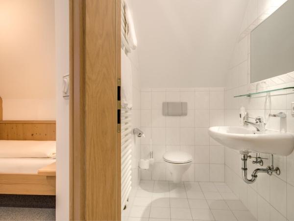 Hotel Gasthof zur Post : photo 2 de la chambre chambre simple