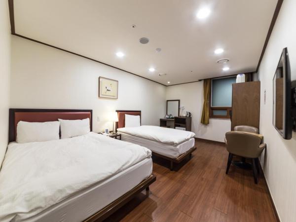 Youngbin Hotel : photo 1 de la chambre chambre lits jumeaux deluxe avec accès au sauna
