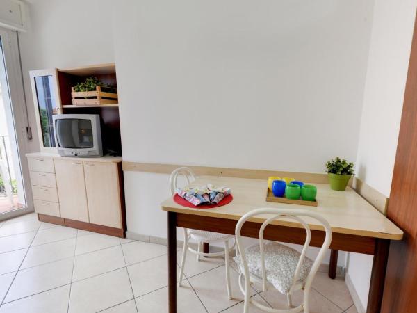 Residence Mediterraneo : photo 6 de la chambre appartement 1 chambre (4 adultes)