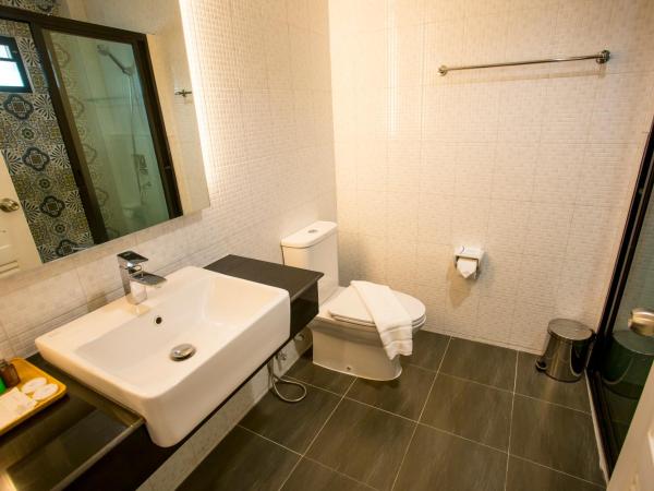 The Retreat Khaolak Resort - SHA Extra Plus : photo 10 de la chambre chambre double deluxe avec balcon