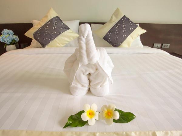 The Retreat Khaolak Resort - SHA Extra Plus : photo 4 de la chambre chambre double deluxe avec balcon