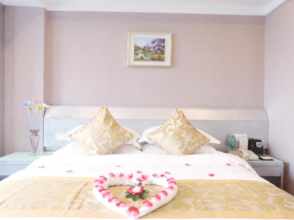 Yihe Hotel Ouzhuang : photo 1 de la chambre chambre deluxe double ou lits jumeaux