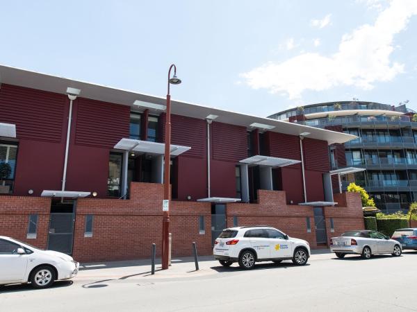 Sullivans Cove Apartments : photo 9 de la chambre appartement 3 chambres - wapping-collins