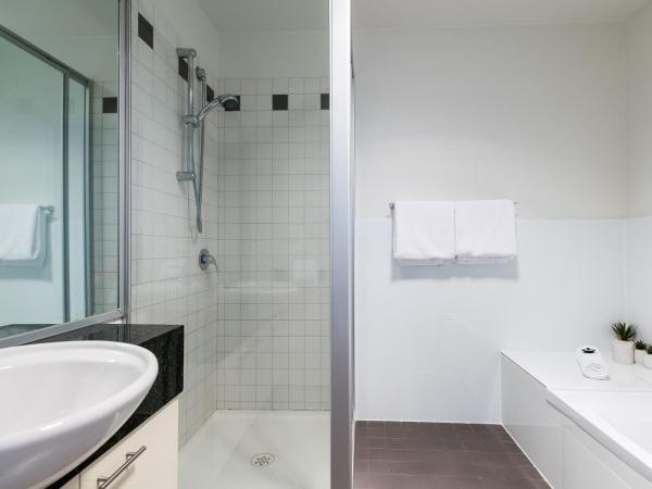 Sullivans Cove Apartments : photo 6 de la chambre appartement 3 chambres - wapping-collins