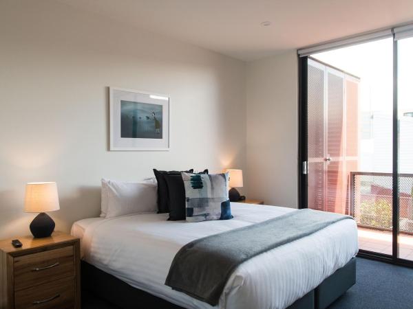 Sullivans Cove Apartments : photo 5 de la chambre appartement 3 chambres - wapping-collins