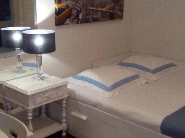 Miguel Torga Room : photo 5 de la chambre chambre double avec salle de bains privative extérieure