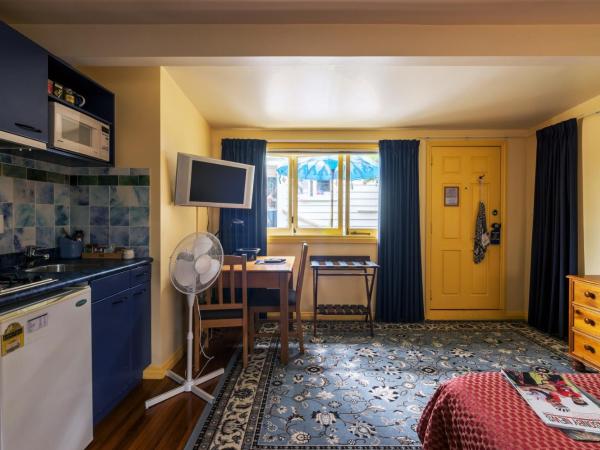 The Great Ponsonby Arthotel : photo 2 de la chambre hébergement lit king-size ou lits jumeaux - côté cour