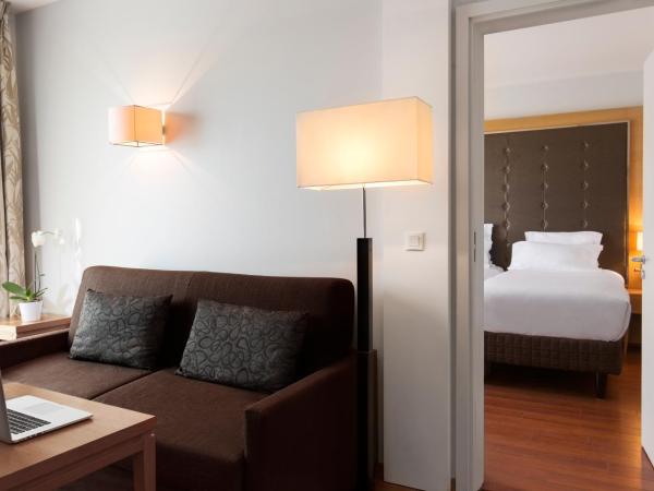 Relais Spa Chessy Val d'Europe : photo 4 de la chambre suite familiale