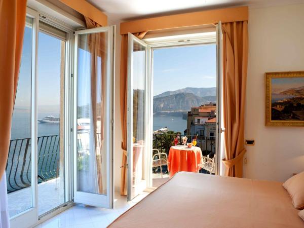 Hotel Continental : photo 3 de la chambre suite junior - vue sur mer