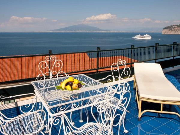 Hotel Continental : photo 1 de la chambre suite - vue sur mer