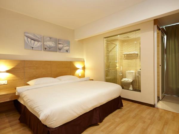 Hotel Six Seasons @ Mid Valley : photo 4 de la chambre chambre lit king-size deluxe