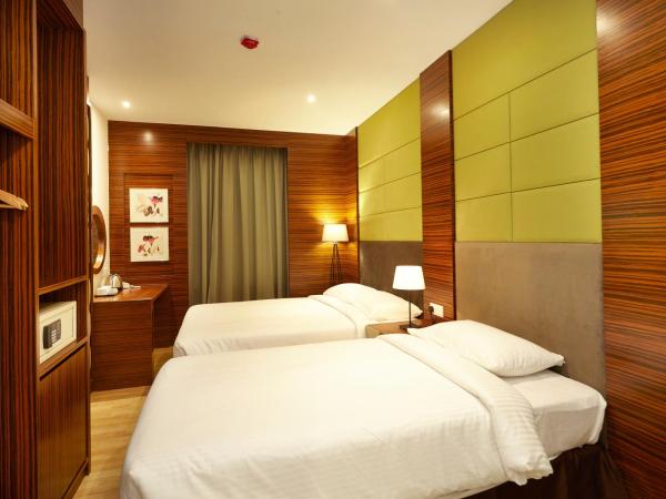 Hotel Six Seasons @ Mid Valley : photo 2 de la chambre suite deluxe