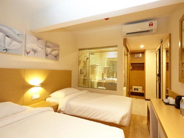 Hotel Six Seasons @ Mid Valley : photo 1 de la chambre chambre lits jumeaux deluxe
