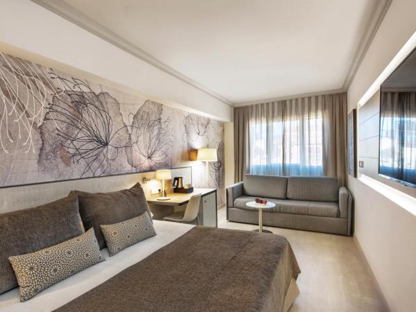 Sallés Hotel Pere IV : photo 1 de la chambre chambre familiale de luxe avec accès au spa 