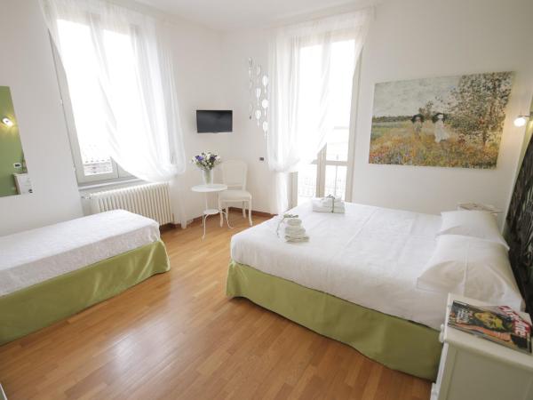 Bergamo Sottosopra : photo 1 de la chambre chambre double ou lits jumeaux avec salle de bains commune