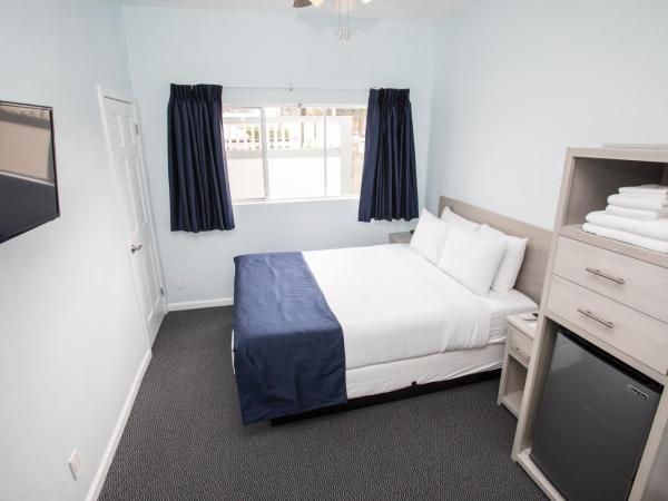 Ocean Park Hotel : photo 8 de la chambre chambre lit queen-size avec salle de bains privative