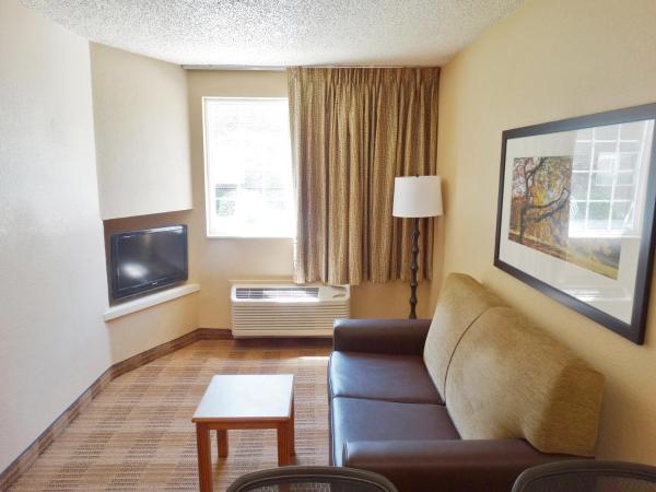 Extended Stay America Select Suites - Jacksonville Salisbury Rd Southpoint : photo 8 de la chambre suite 1 chambre avec 1 lit queen-size - non-fumeurs