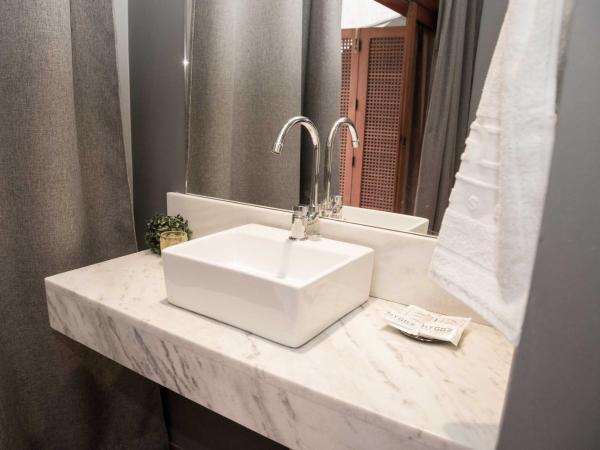 REF House Barra Da Tijuca : photo 5 de la chambre suite avec balcon